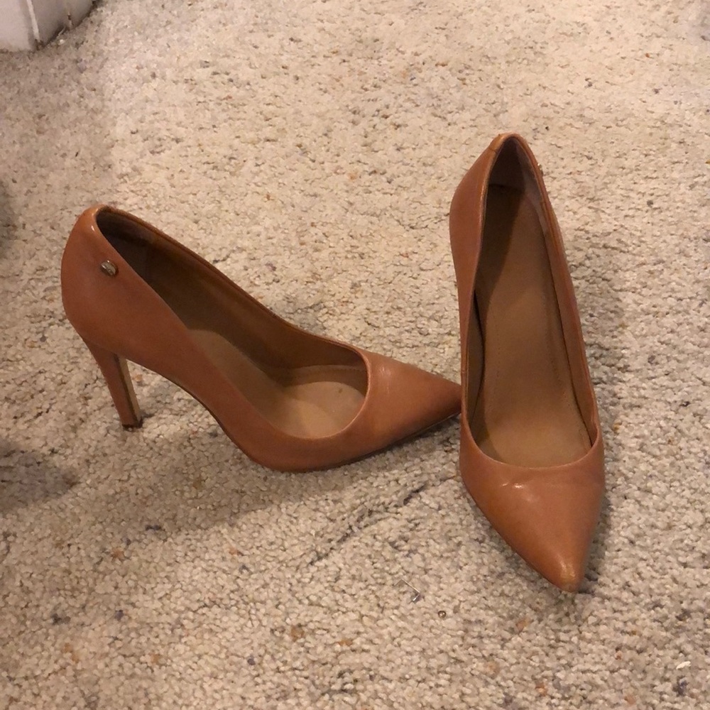 Tan heels